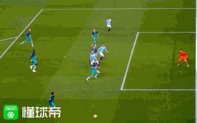 曼城3比2逆转纽卡德布劳内,英超天王山对决曼城2-2利物浦