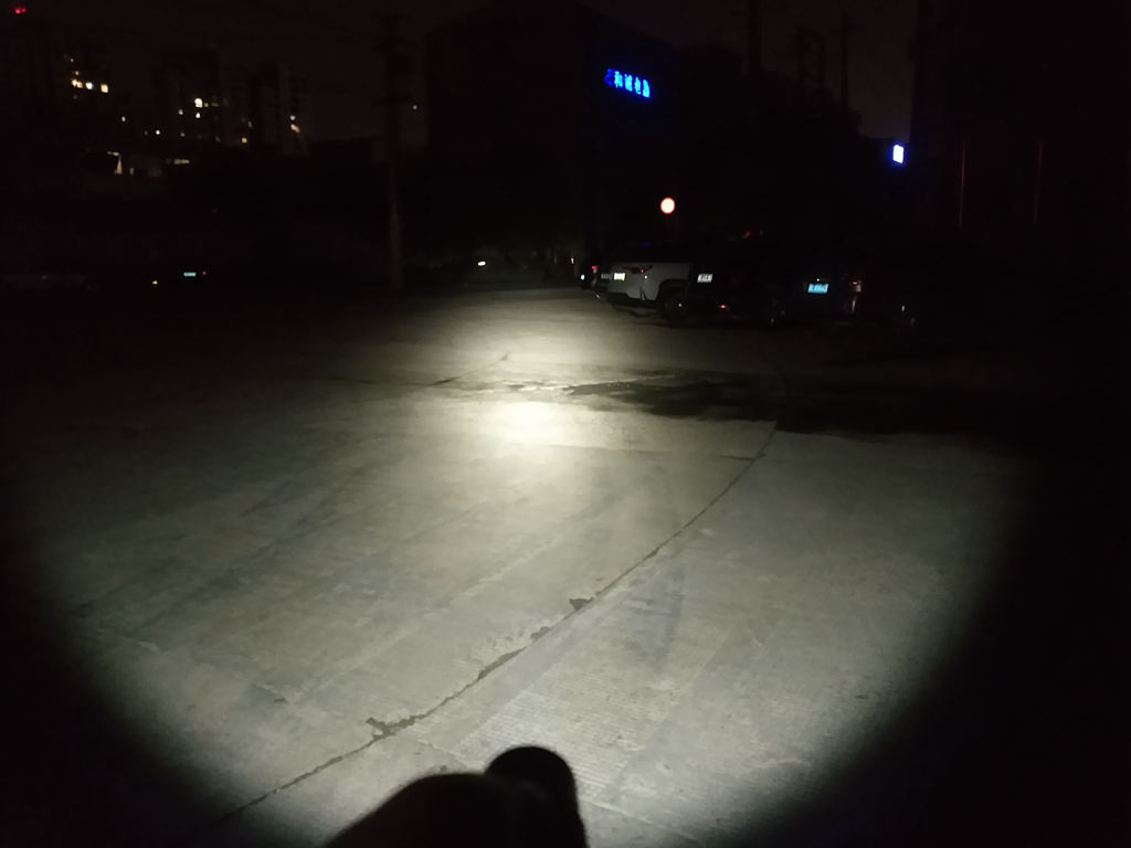 迈极炫最新款手电,迈极炫手电筒怎么样