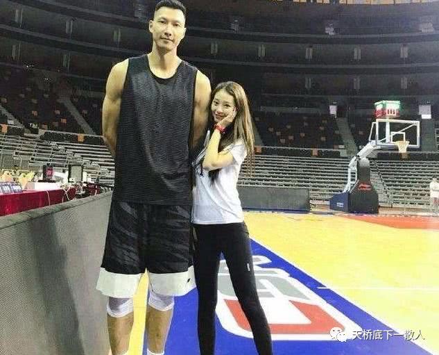 cba啦啦队惊艳的图片,cba身高最高啦啦队员