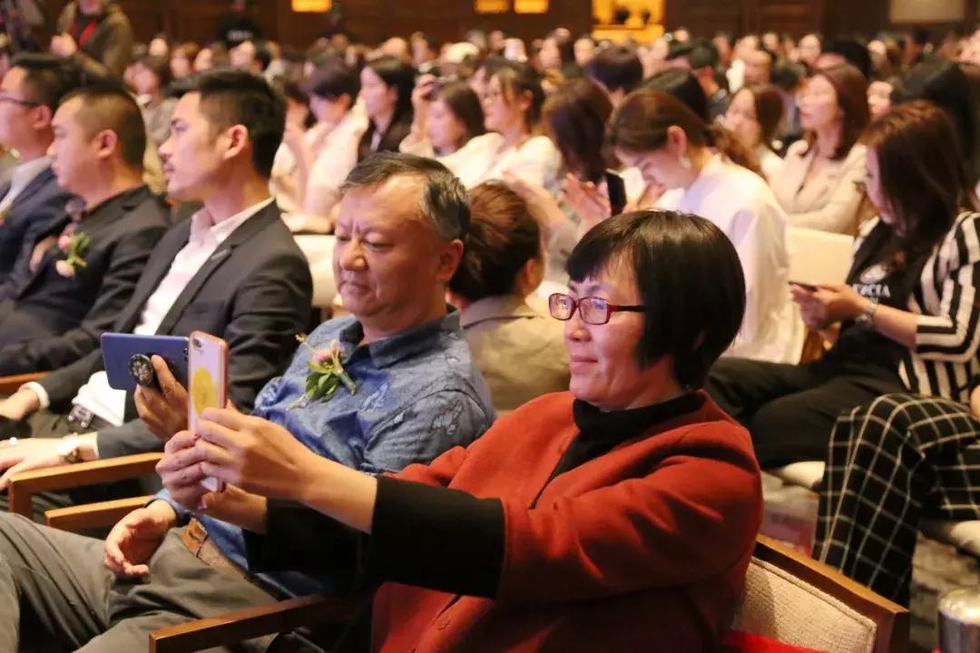 董明珠在中国品牌节演讲,董明珠参加中国企业高峰论坛