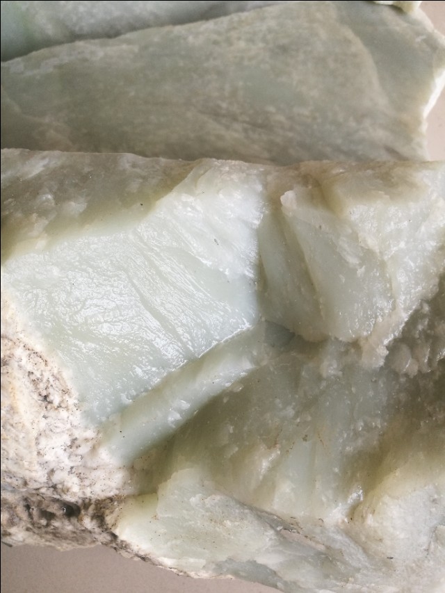 新疆和田玉鉴别,新和田玉鉴别最简单方法