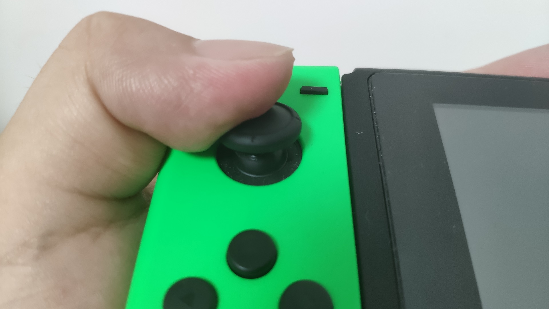 手柄摇杆漂移会影响游戏吗,新游手柄摇杆漂移怎么校正