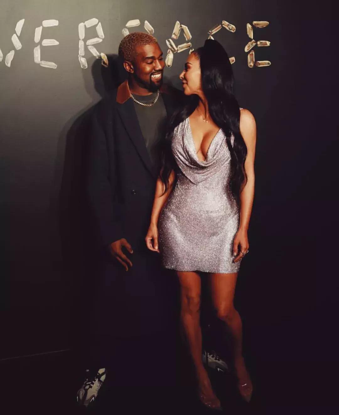 每日简讯｜YEEZY又有新版“700 VX”, Stüssy x Nike有点好看