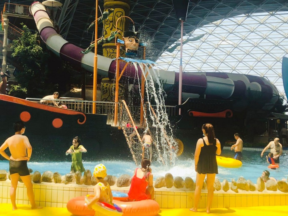 天山海世界水公园,天山海世界室内四季恒温戏水乐园