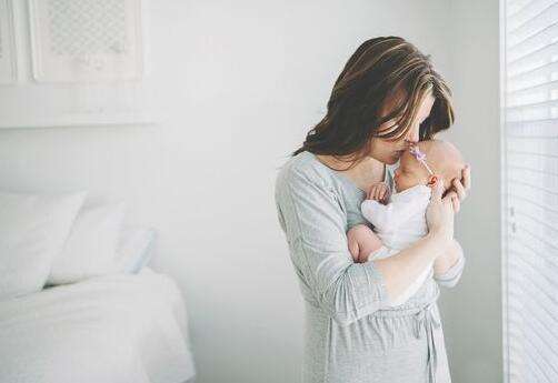 母乳没奶怎么才能下奶,没下奶前宝妈吃什么