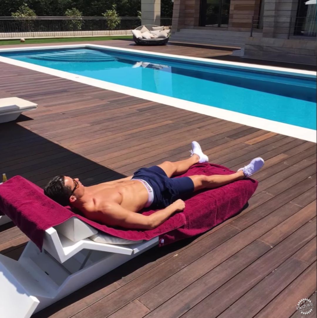 梅西和c罗谁豪宅最好,c罗梅西内马尔家庭氛围区别