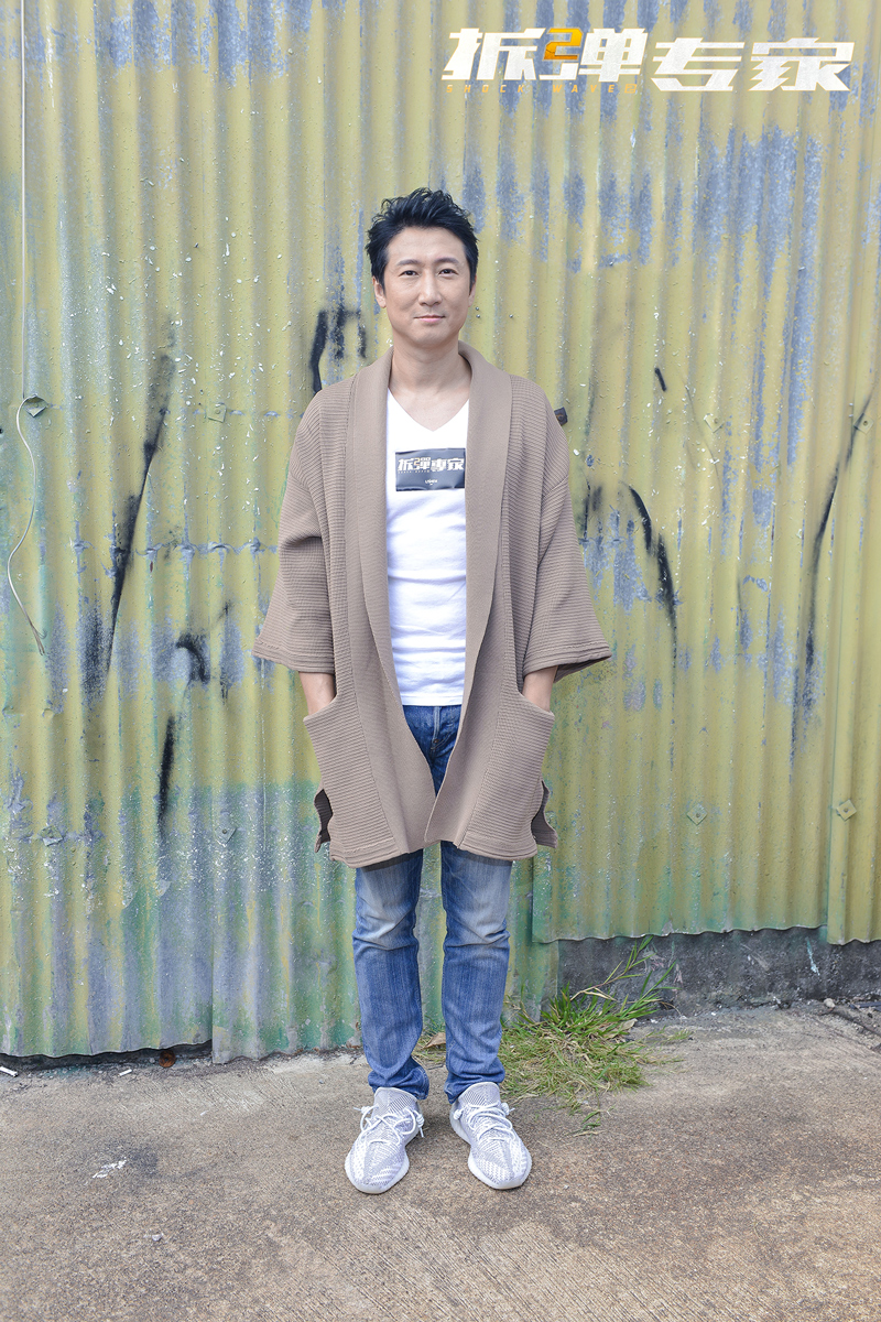 刘德华伤后全面复出接拍《拆弹专家2》搭档倪妮有没有CP感?