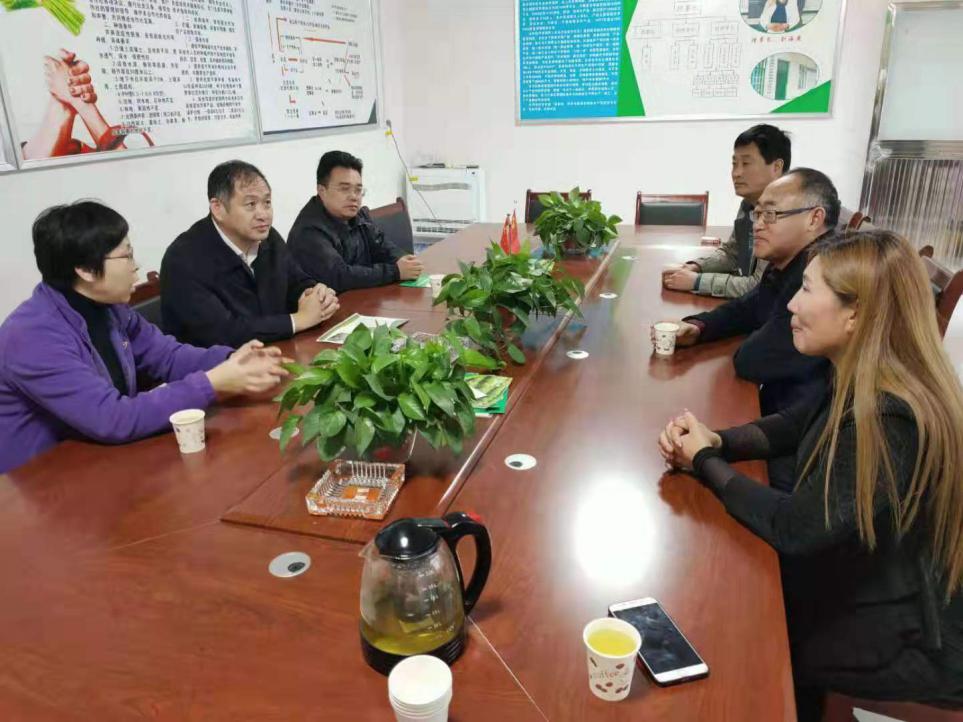 亩产万元,情暖百姓!——看鹤壁最美芦笋姐刘海燕如何带村民致富