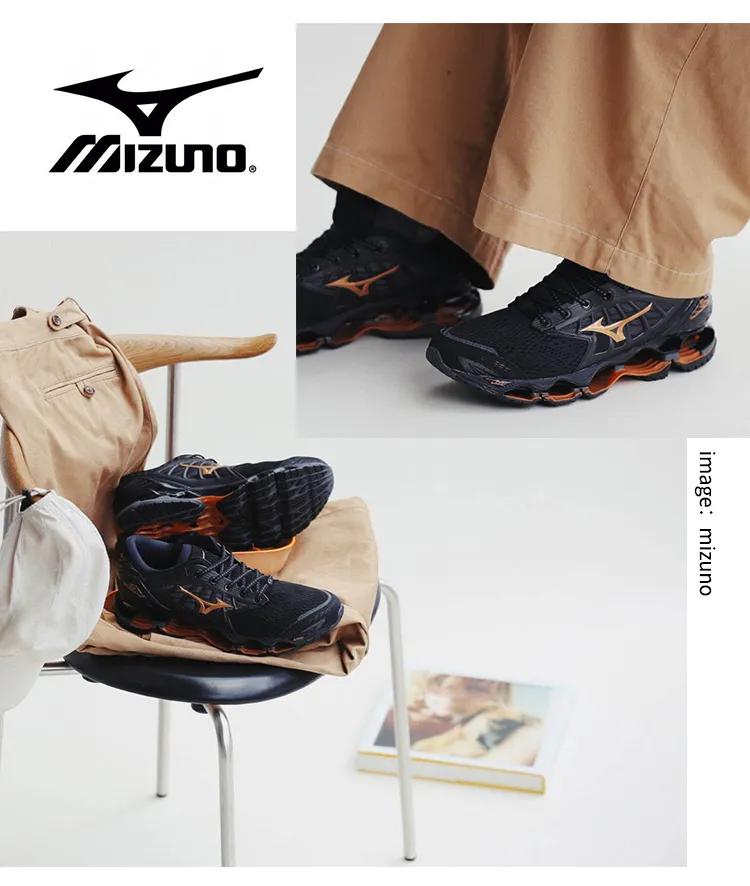 一对低帮机能球鞋，是我对疫情过后的夏天最基本的尊重