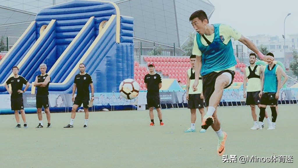 青岛足球的老将,青岛足球老将是谁