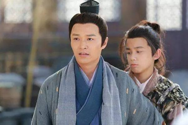 蒙古鞑子甚是嚣张，不料杨过一身绝世神功，打得他怀疑人生