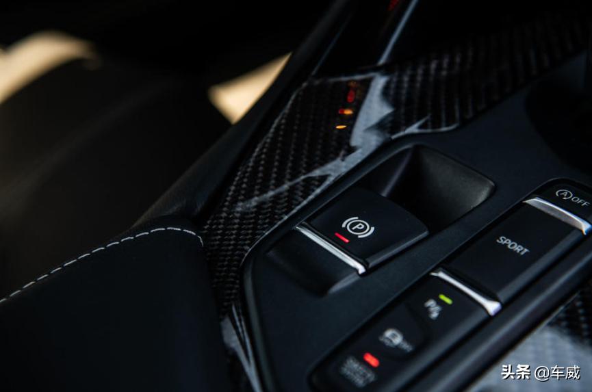 宝马z4m40ivs丰田牛魔王supra,全新一代supra外媒评论