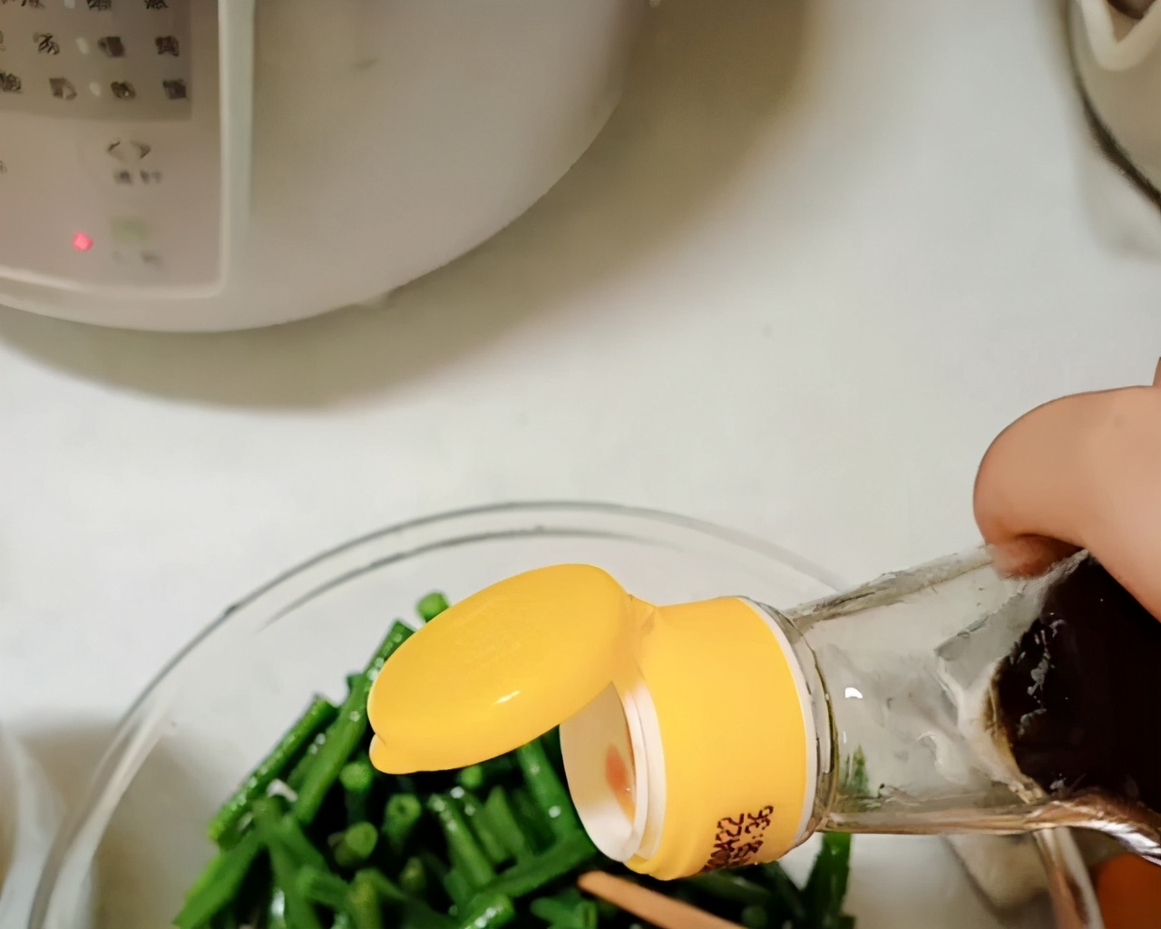 豇豆吃起来嫩,豇豆怎么腌才能脆嫩