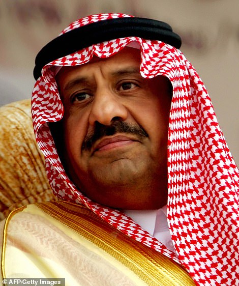 美国男子假扮沙特王子行骗,美国男子伪装富豪骗女性