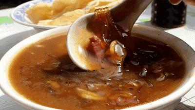 胡辣汤和胡辣汤有什么不同,胡辣汤为什么只能在河南吃到