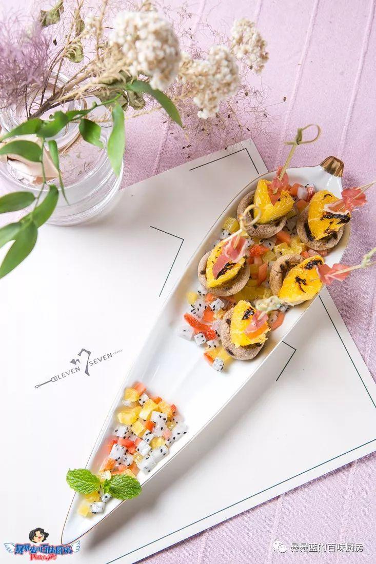 来这家店你真没办法好好吃饭，每道菜都堪比艺术品，好吃到光盘