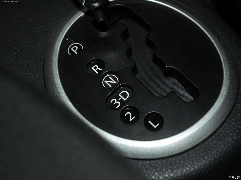 二手手动天语sx4和雨燕哪个值得买,铃木天语sx4哪年的质量比较好