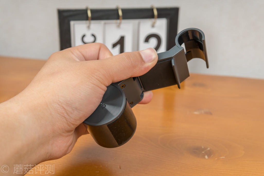 明基screenbar屏幕挂灯效果,明基显示器屏幕挂灯