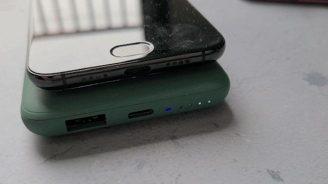 麦多多苹果充电器测评,麦多多移动电源10000