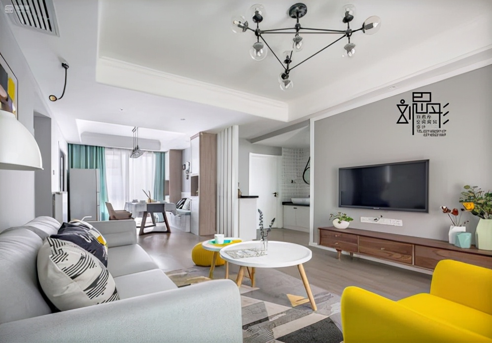 客厅怎么装好看不浪费空间,怎样的客厅住起来比较舒服