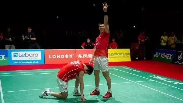 2014亚运会林丹创造双圈全满贯,林丹双圈全满贯指的是哪几个冠军