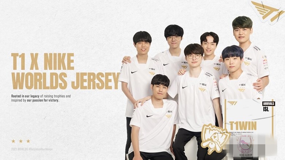 抛弃奇迹红！T1队史首次采用“金色”队标“纯白”队服出战S11