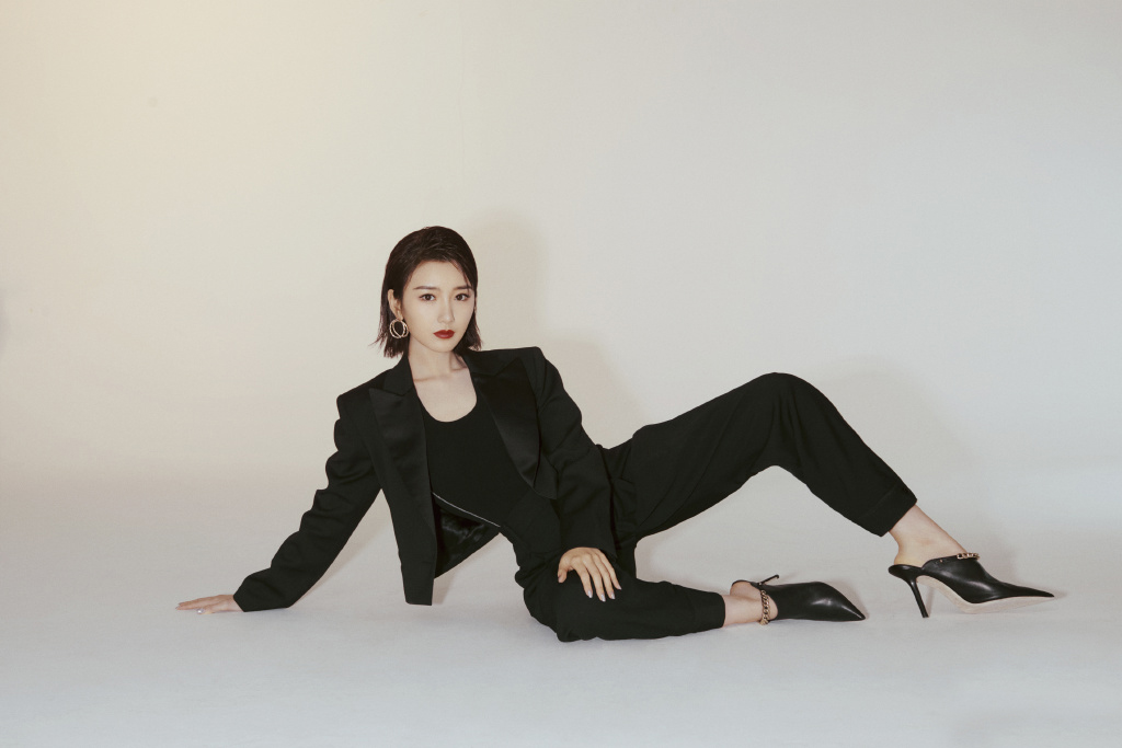 毛晓彤换装变身视频教程,毛晓彤的变装视频素材