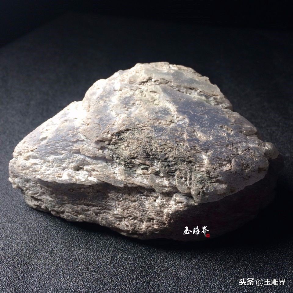 翡翠真实秘密,翡翠里的秘密