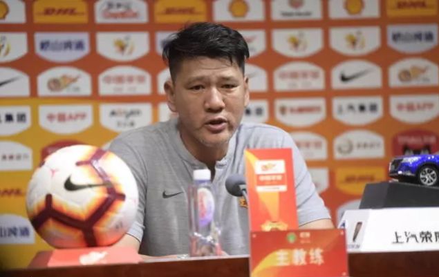 武汉卓尔击败天津权健,武汉卓尔2比1逆转山东鲁能