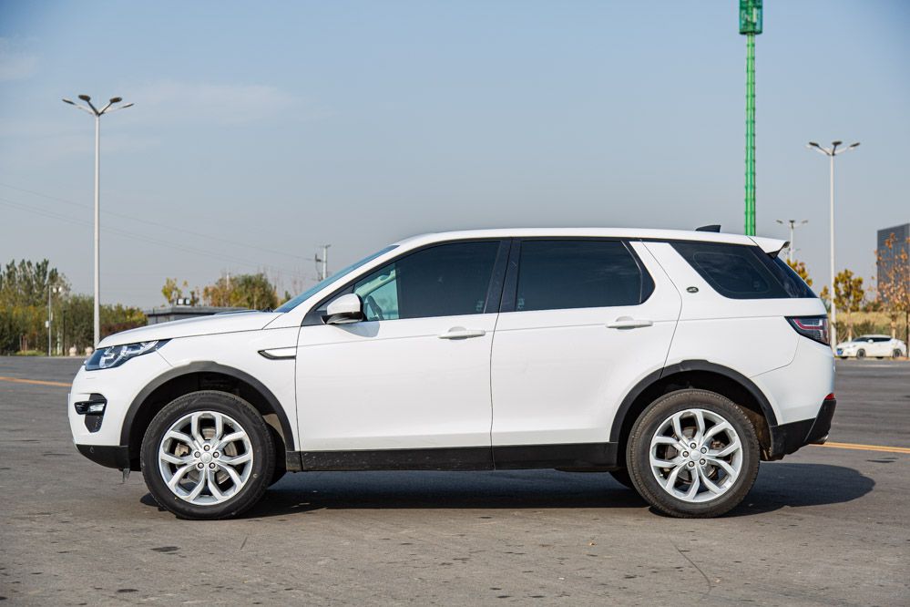 路虎发现神行改发现运动违法吗,发现神行改牛栏杠