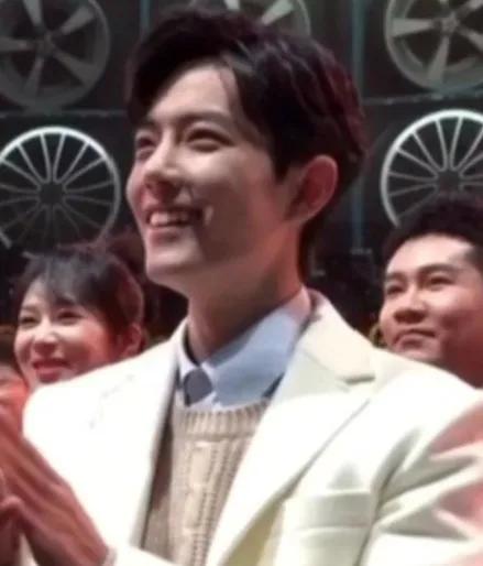 2020星光大赏杨紫唱歌,2020年星光大赏杨紫获奖了吗