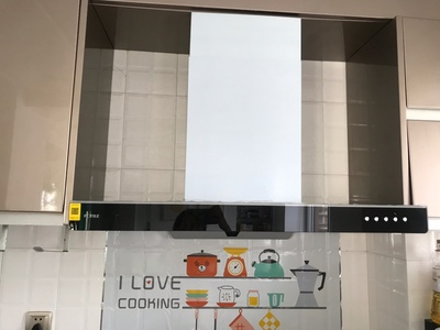 全屋定制烟机吊柜设计,油烟机与柜子齐平怎么设计柜子