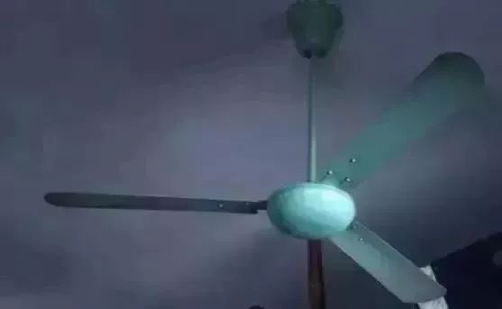 广西梧州1997年身份证,身份证是1999年的照片