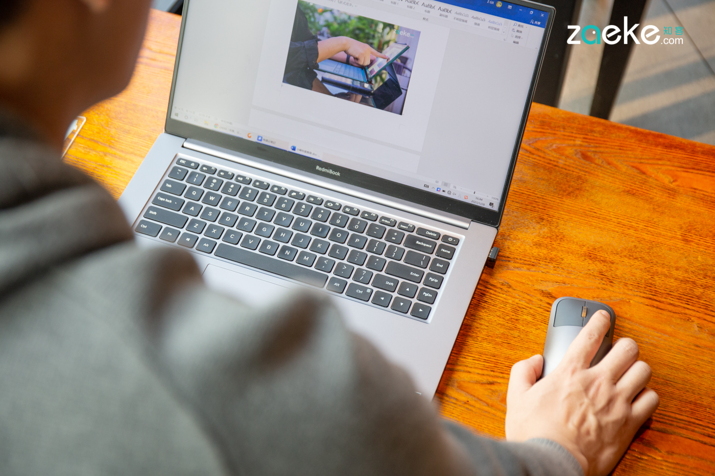 雷柏m700多模无线鼠标使用方法,华为鼠标和雷柏鼠标m700哪个更好