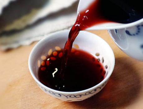 新鲜桑葚泡酒的正确方法视频,新鲜桑葚泡酒的制作方法是