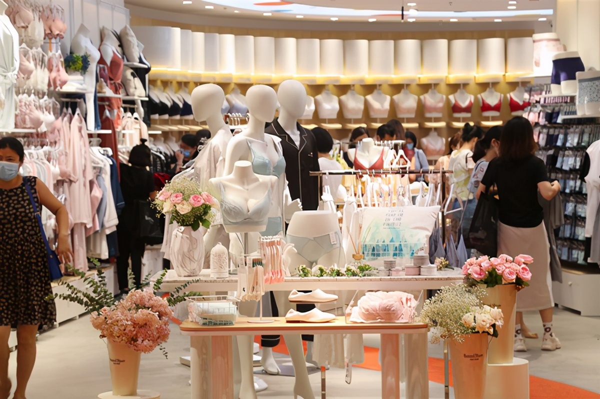 开内衣连锁加盟店赚钱吗,开内衣加盟店