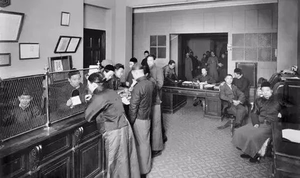 泪崩！1年1张，百年上海，老底子上海人都看哭了！