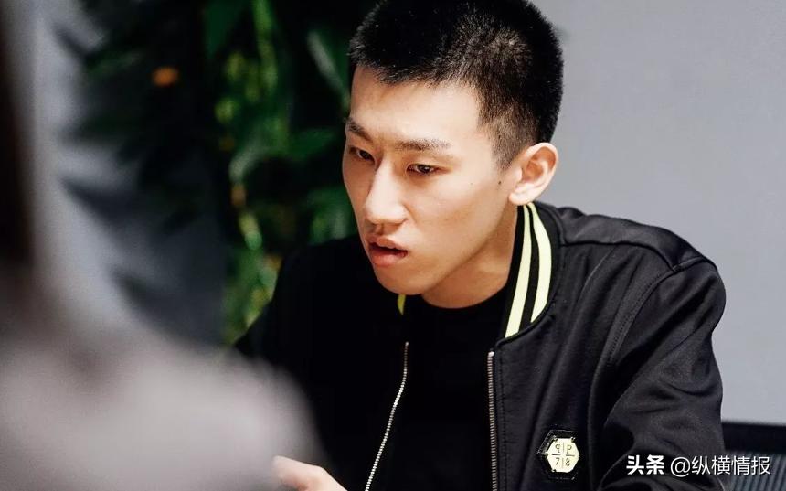 富二代借2千万创业，不到一年全部赔光，晚上靠直播来赚钱还债