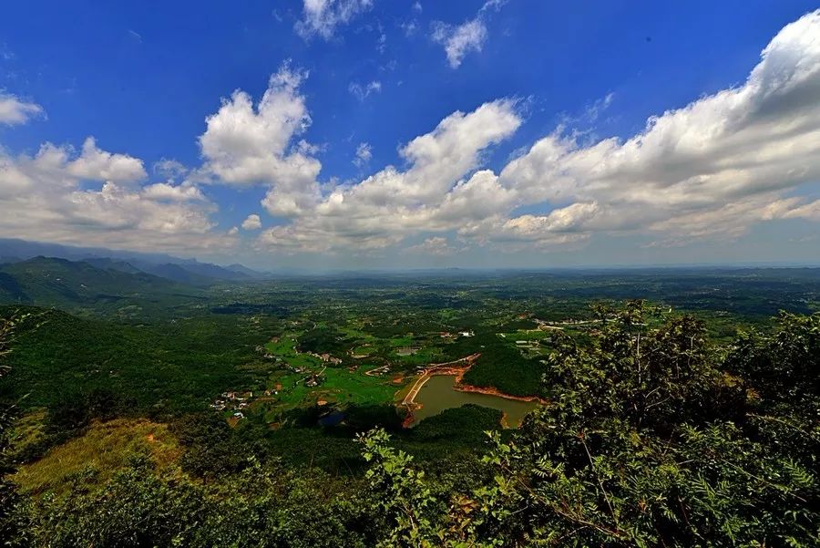 江油诗仙李白故居,城市探索家