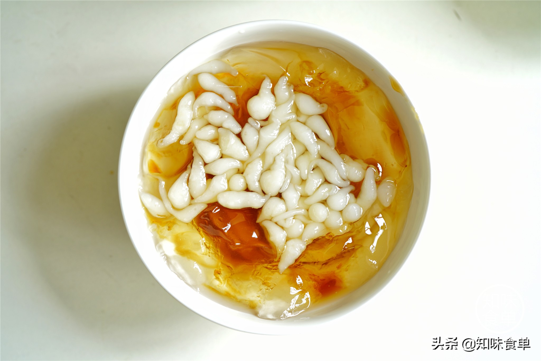 食单丨手工冰粉制作丨最全冰粉制作指南，天然*物冰植**粉大比拼