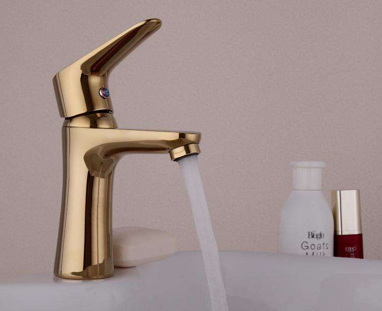 水龙头选什么材质的最好？有说法，五金店告诉你好选择