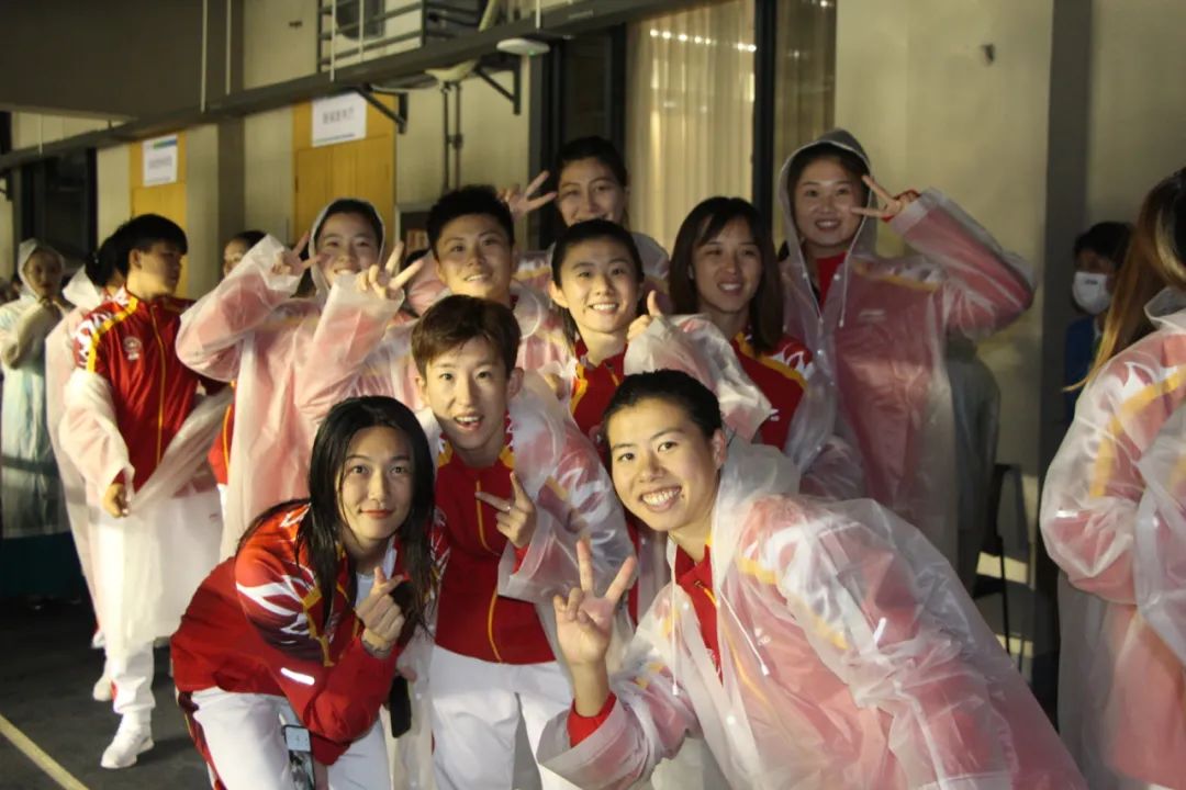 华政女孩最新完整视频,华政女孩