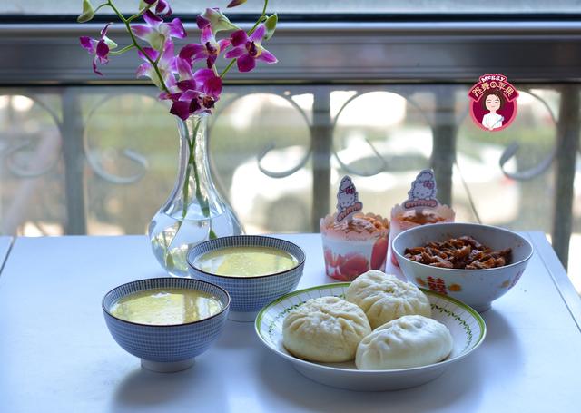 无油无糖蛋糕适合什么人吃,无油低糖南瓜小蛋糕