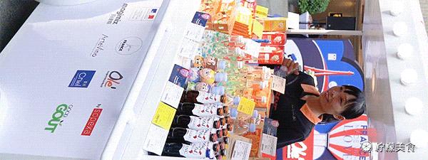 进这家超市我疯了，男朋友根本拉不住