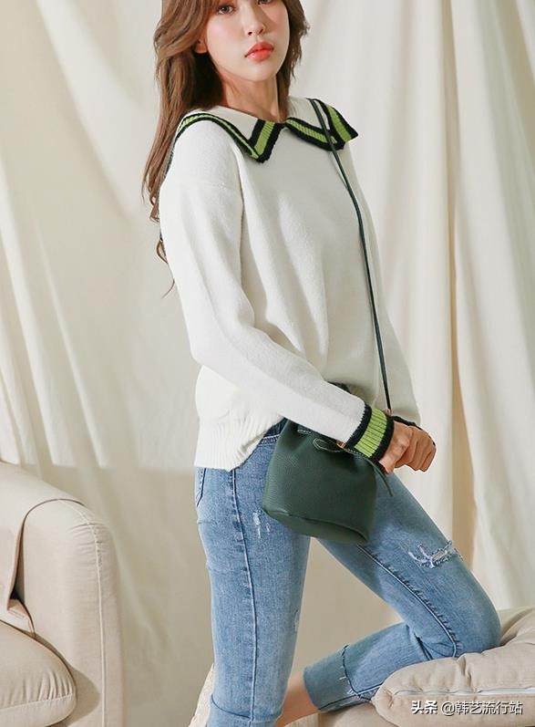 2020元旦韩国发布的新款毛衣款，再次流行休闲款，主题细节带个性