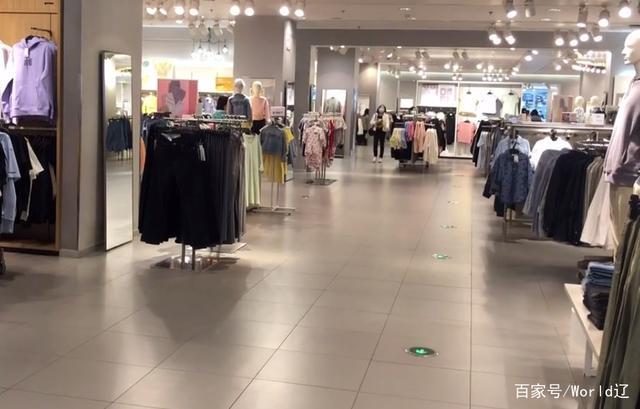 2017年记者采访新疆棉花地,探访真实新疆棉花