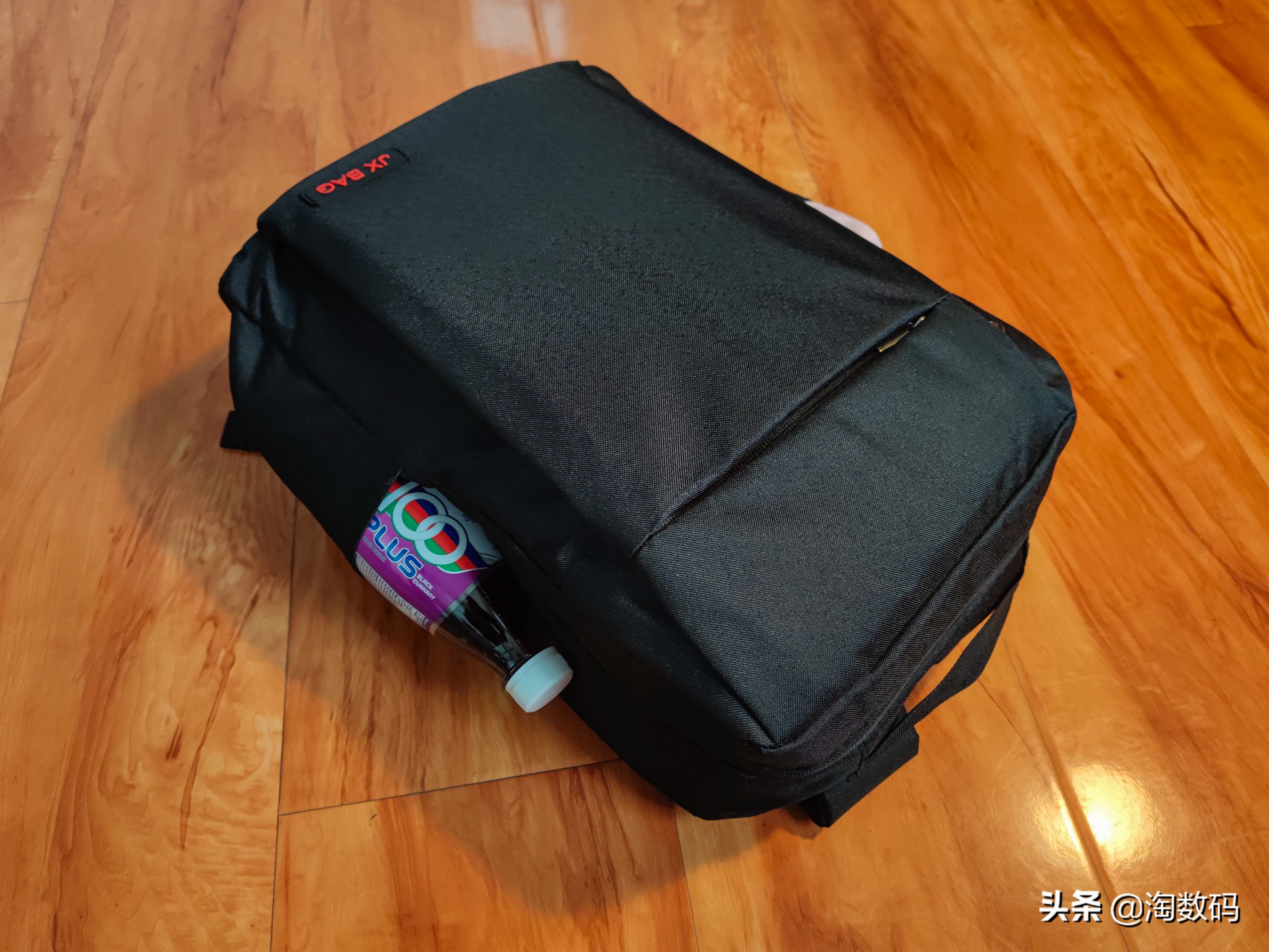 9块9双肩包装载力天花板?廉价国货通勤背包实用性检测+晒单简评