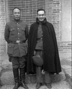 八路军和美国记者,八路军面对美国记者