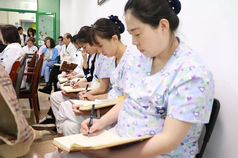 迎来行业“高考”！中国非公医疗机构协会专家莅临东儿评审