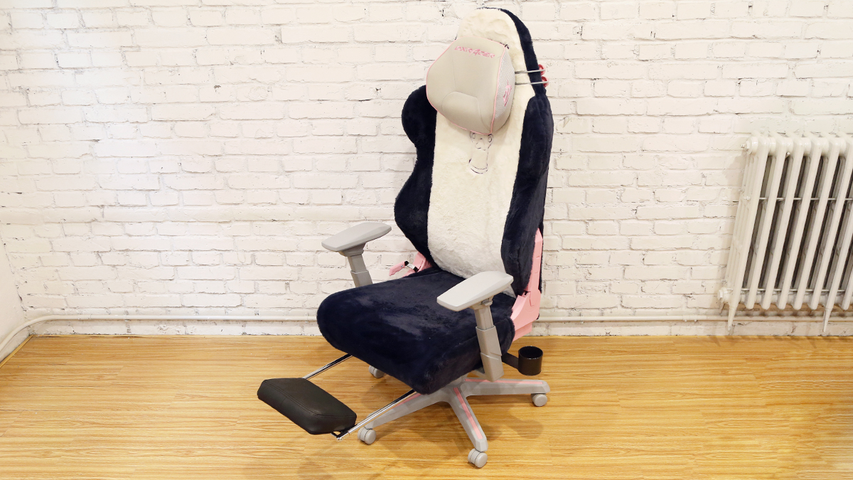 车顶太滑,不如找把好椅子坐着维权